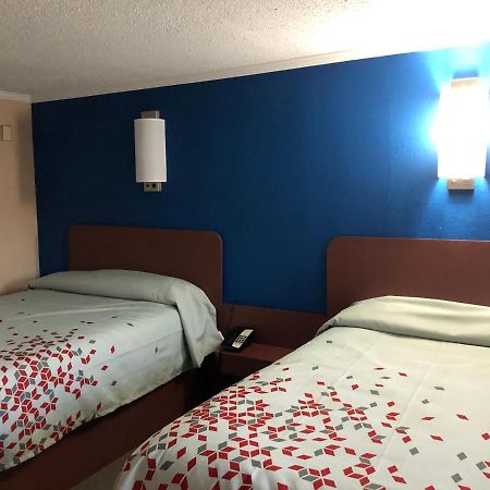 Johnston Skyview Motor Inn المظهر الخارجي الصورة