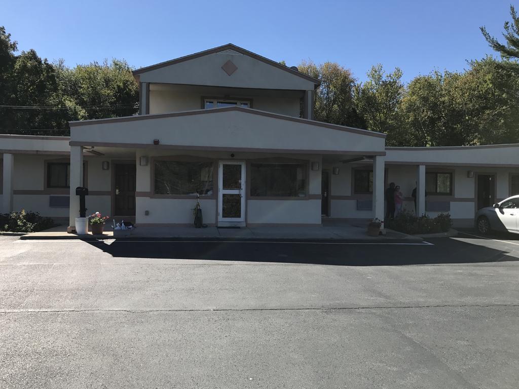 Johnston Skyview Motor Inn المظهر الخارجي الصورة